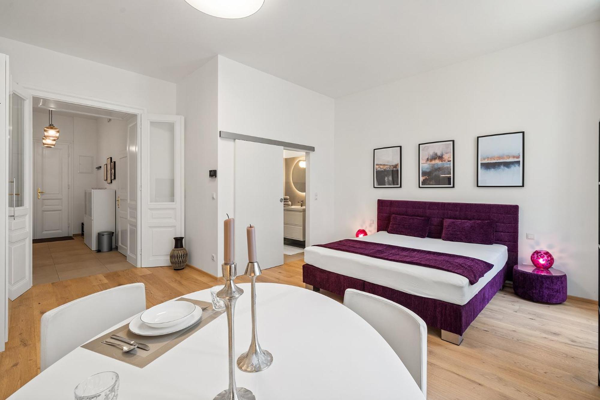 Studio Danube Chanel Apartment Wien